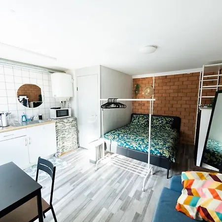 Tiny House Zaandam, Tranquility And Easy Connection Feriehus Zaandam